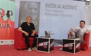 Foto: Dž.K./Radiosarajevo / Predstavljena knjiga Ruždije Adžovića